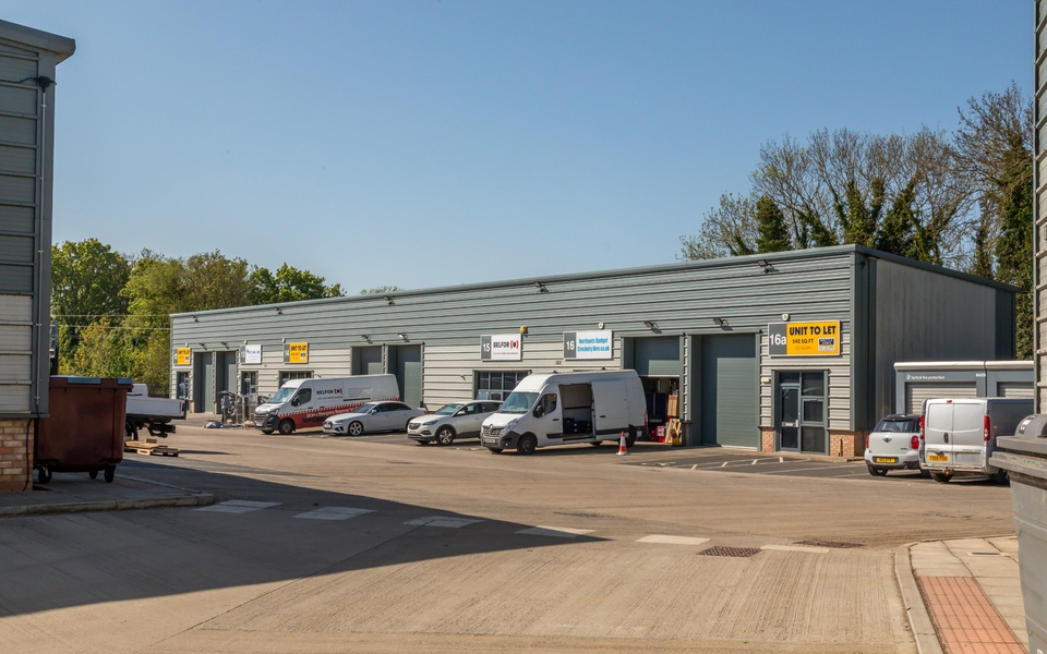 Leyland Trading Estate - Externals (3)